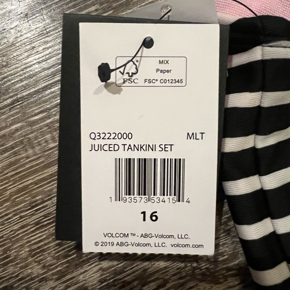 Volcom Juiced Tankini Swim Set - Picture 10 of 16